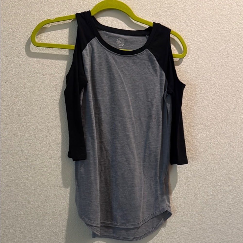 SO Gray Raglan 3/4 Sleeve Cut Out Tank Top